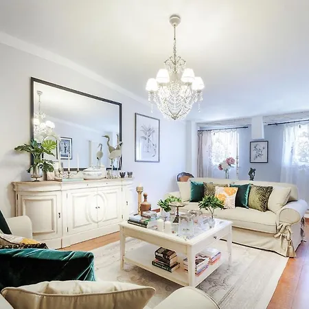 Lejlighed Casa Rosalba, Spacious With Elevator Along Via Guinigi Inside The Walls Lucca